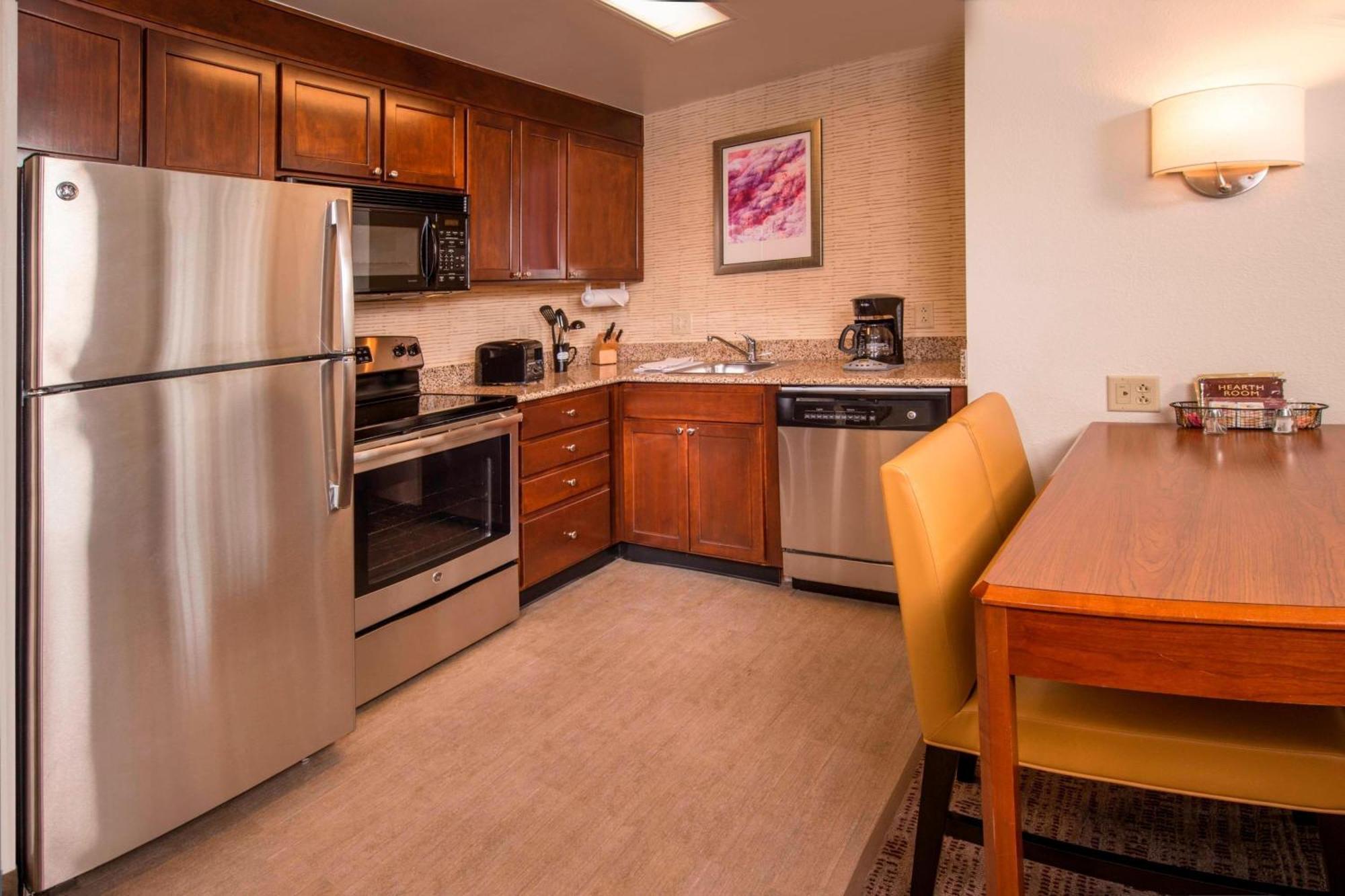 Residence Inn Alexandria Old Town/Duke Street Экстерьер фото