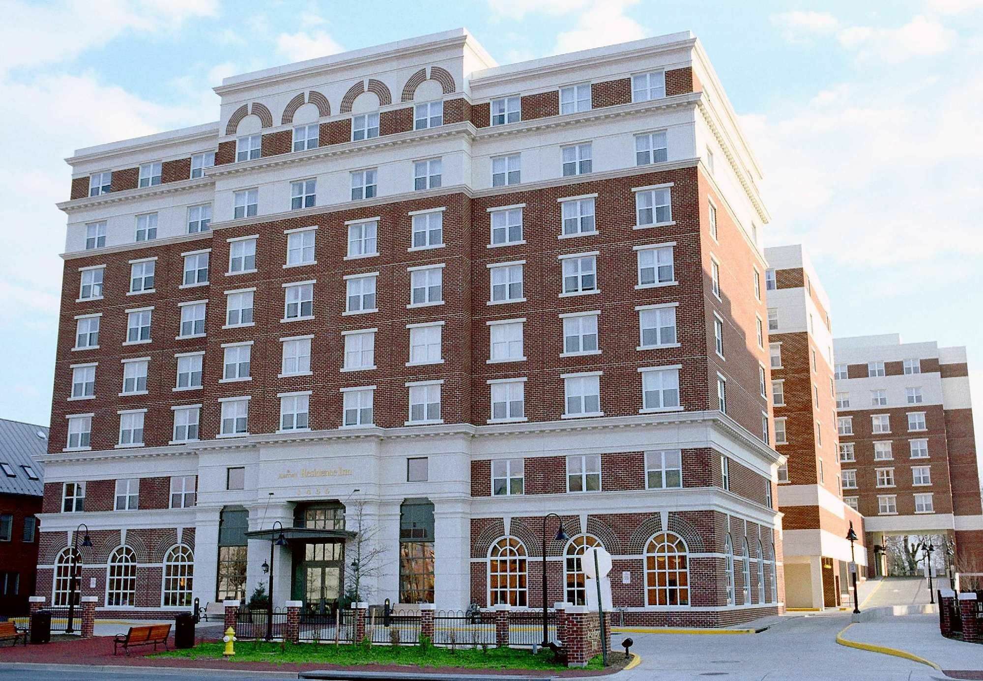 Residence Inn Alexandria Old Town/Duke Street Экстерьер фото